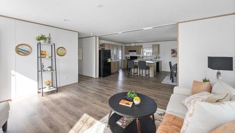 101 Blades Village Dr