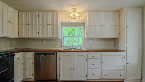 2778 N Rutgers Terrace