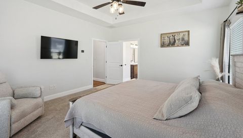 5812 W Sky Hawk Trail