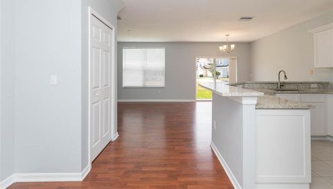 6407 BARKSDALE WAY