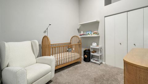 758 N Larrabee Street