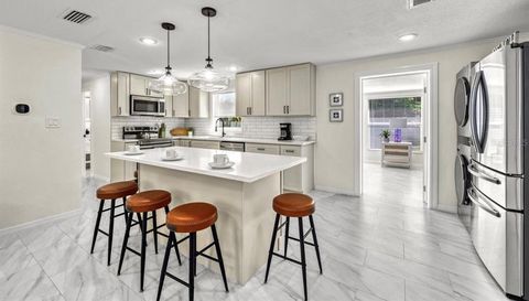 578 - 580 COMPANION WAY