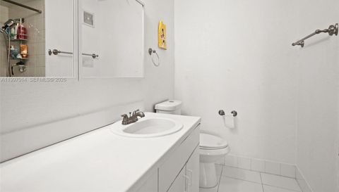3676 San Simeon Cir