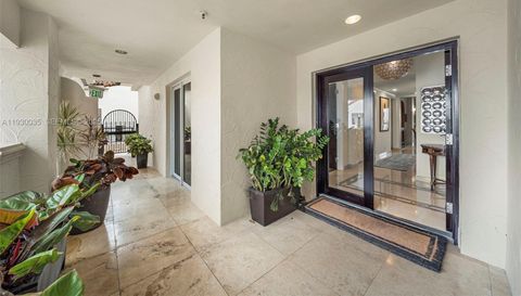 2245 Fisher Island Dr