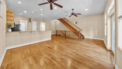 6234 Thomas Dr