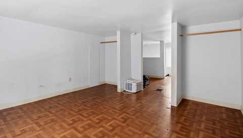 1622 E Cornell Avenue