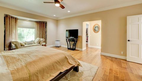 5703 Glen Eagle Way