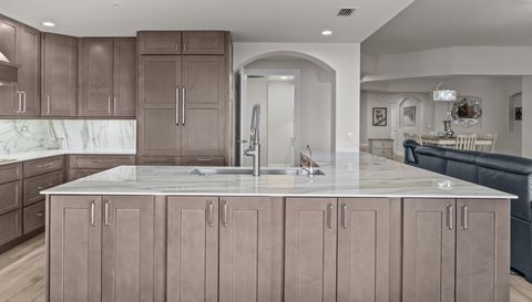 6061 Silver King Blvd