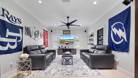 1006 Lake Cooper