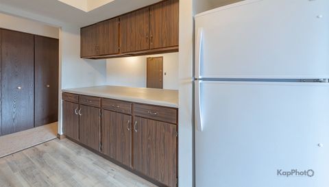 1840 W Highland Avenue