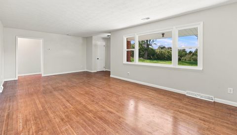 1496 Jenkins Valley Rd
