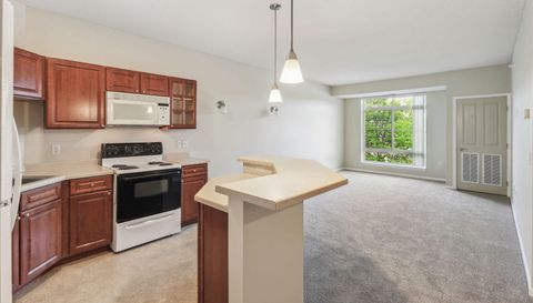 649 Old Highway 8 NW