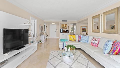 3590 Ocean Boulevard