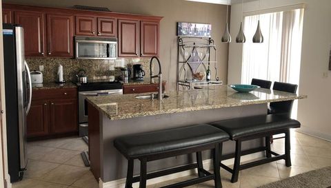 6501 Sandpiper Drive