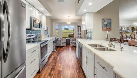 1231 FLORA VISTA