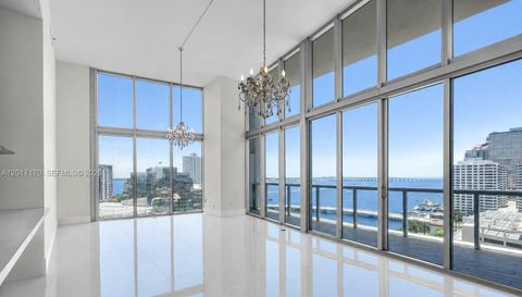 495 Brickell Ave
