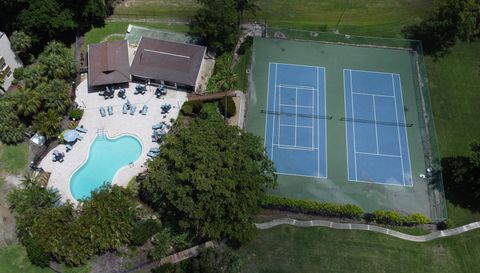 501 Forest Lakes Blvd