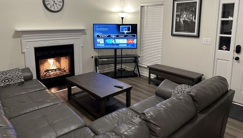 4936 Windsor Downs Dr