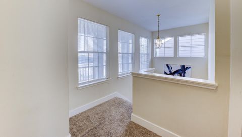 3818 E Traditions Ct