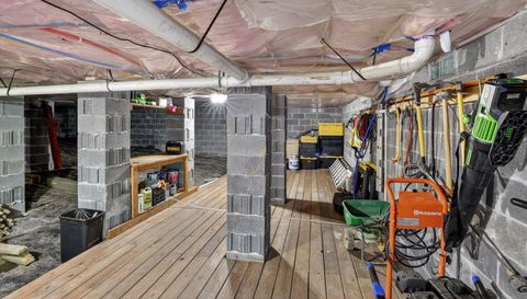 1625 River Bluffs Dr