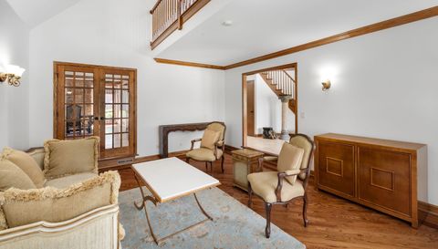 910 Red Fox Lane