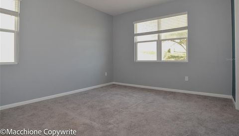 316 LAKE SMART CIRCLE