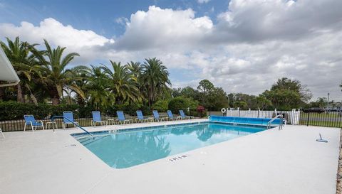 12235 SW KINGSWAY CIRCLE