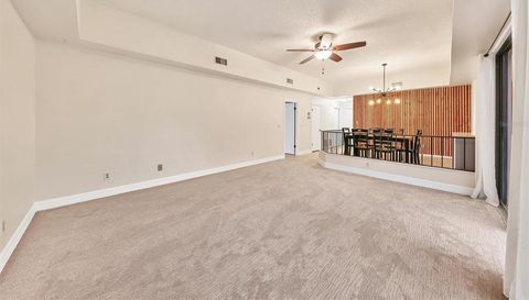 2421 Crispin