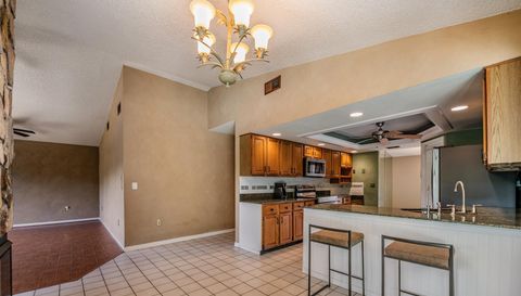 3817 Nicholas Cir