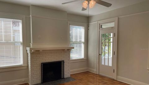 1806 W MORRISON AVENUE