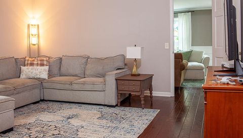 1406 Arden Dr SW