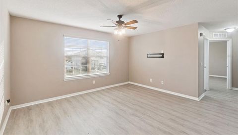 1030 BENDING OAK TRAIL