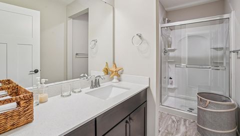 5928 Pinnacle Circle NE