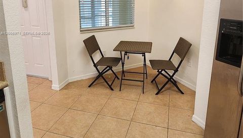 3600 Oaks Clubhouse Dr