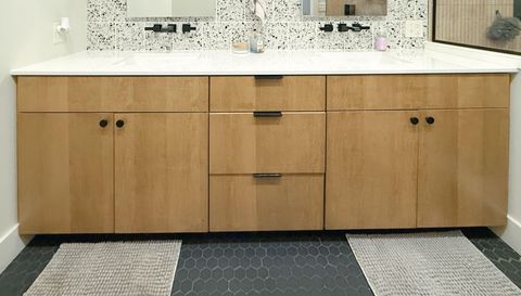 411 S Pleasant Ridge Rd