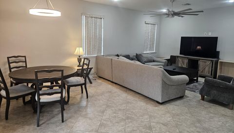 3264 Royal Gardens Ave