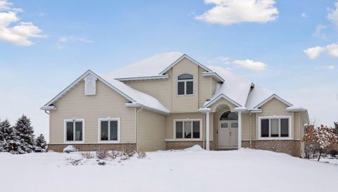 2728 Headland Court SW