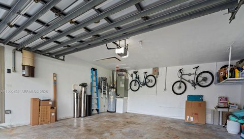 14525 Sw 84th Ave