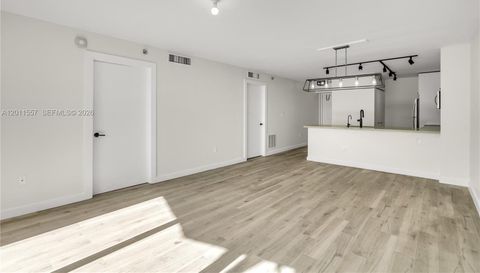 1401 Bay Rd