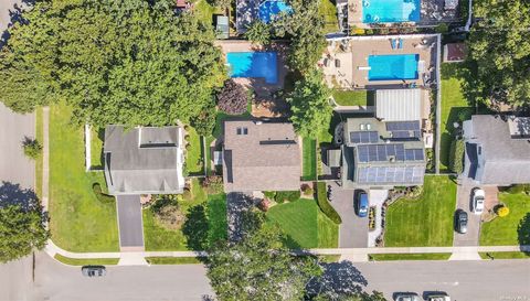 3 Yarmouth Ln