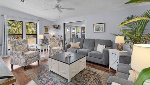 1717 PALM AIRE DRIVE