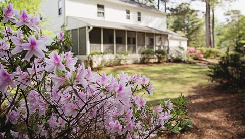 314 Lamplighter Ln SE