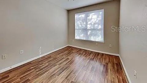 1101 VINTAGE VILLAGE LANE