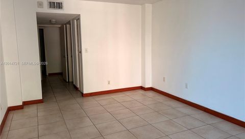 20860 San Simeon Way