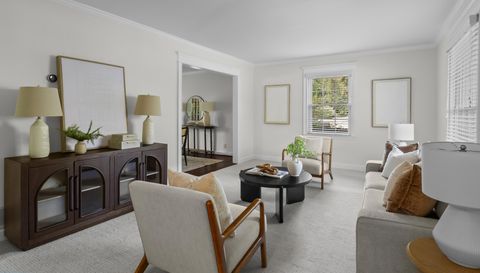 314 Lamplighter Ln SE