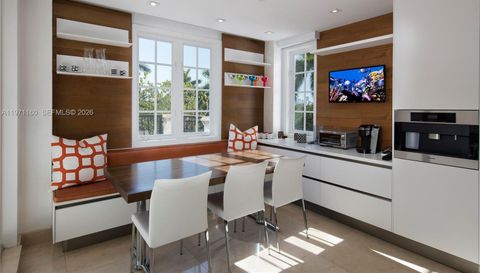 7938 Fisher Island Dr