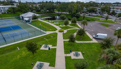 2257 World Pkwy Blvd W