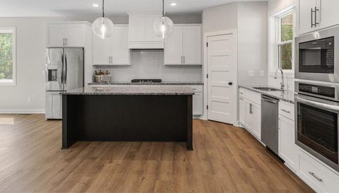 Xxx Middle Cullen Road