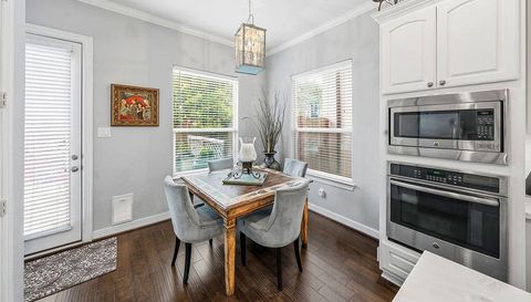 2813 Shadow Woods Ct