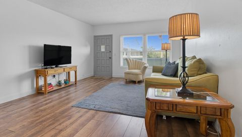 2257 World Pkwy Blvd W